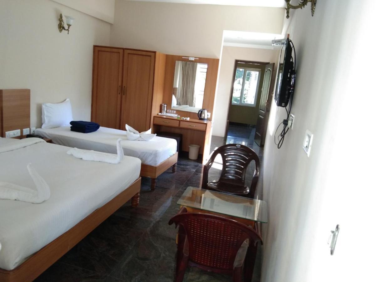 Ack Palacce Inn Yercaud Exterior foto